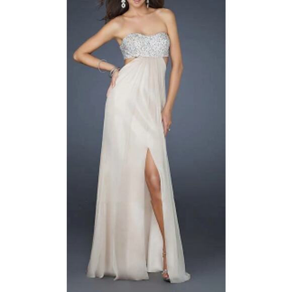 La Femme Embellished Strapless White Tulle Dress Size 00 - Picture 1 of 9